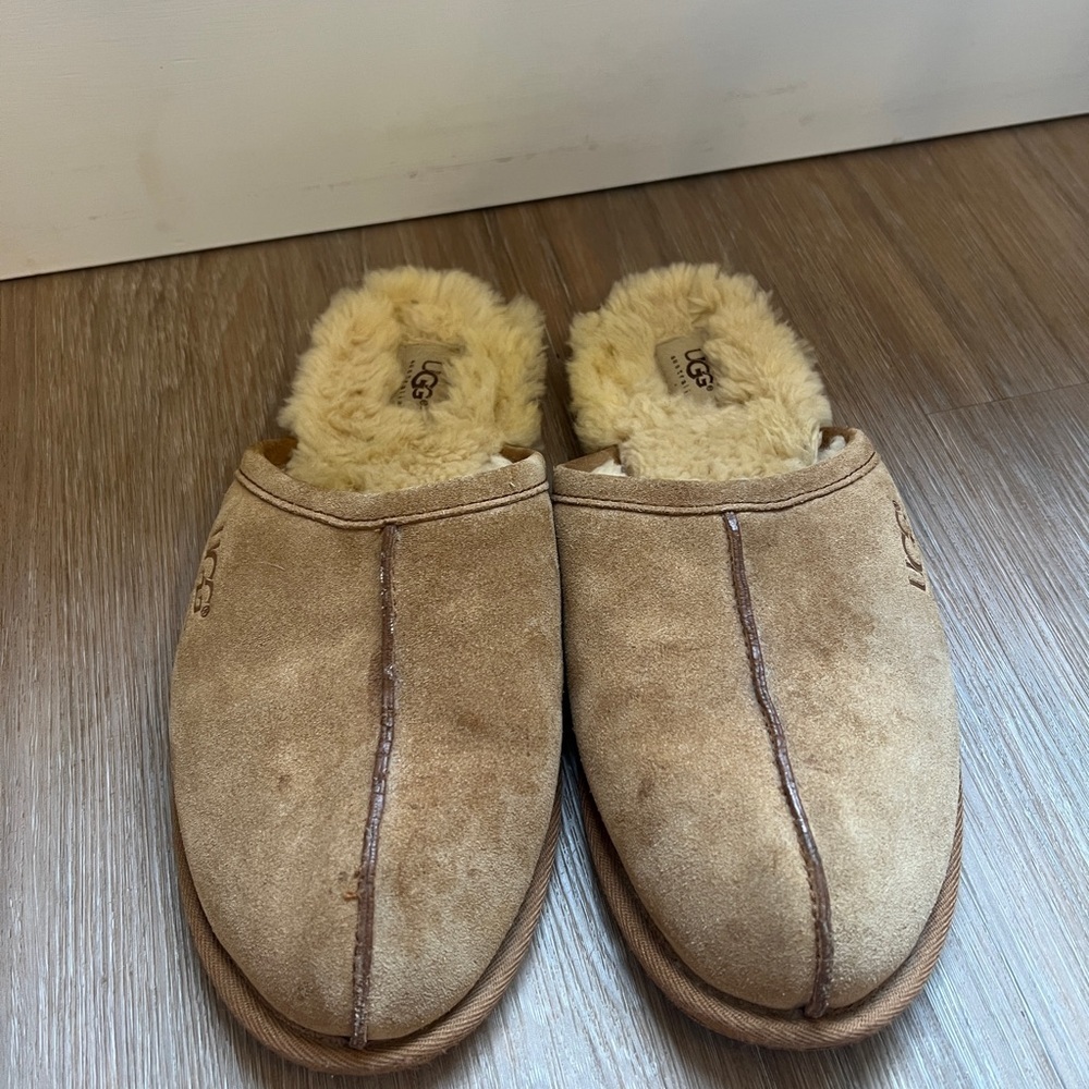 UGG Australia Men’s Scuff Slippers Chestnut Suede Sheepskin Size 11 tan - Picture 2 of 7